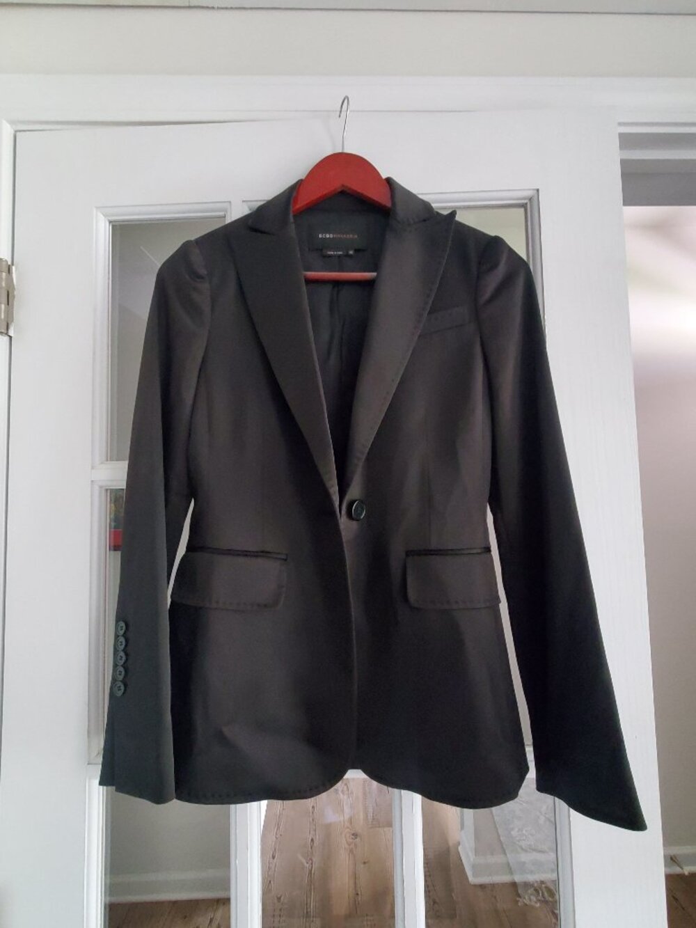 BCBGMAXAZRIA Black Satin Look Tailored Blazer Jacket Size XS